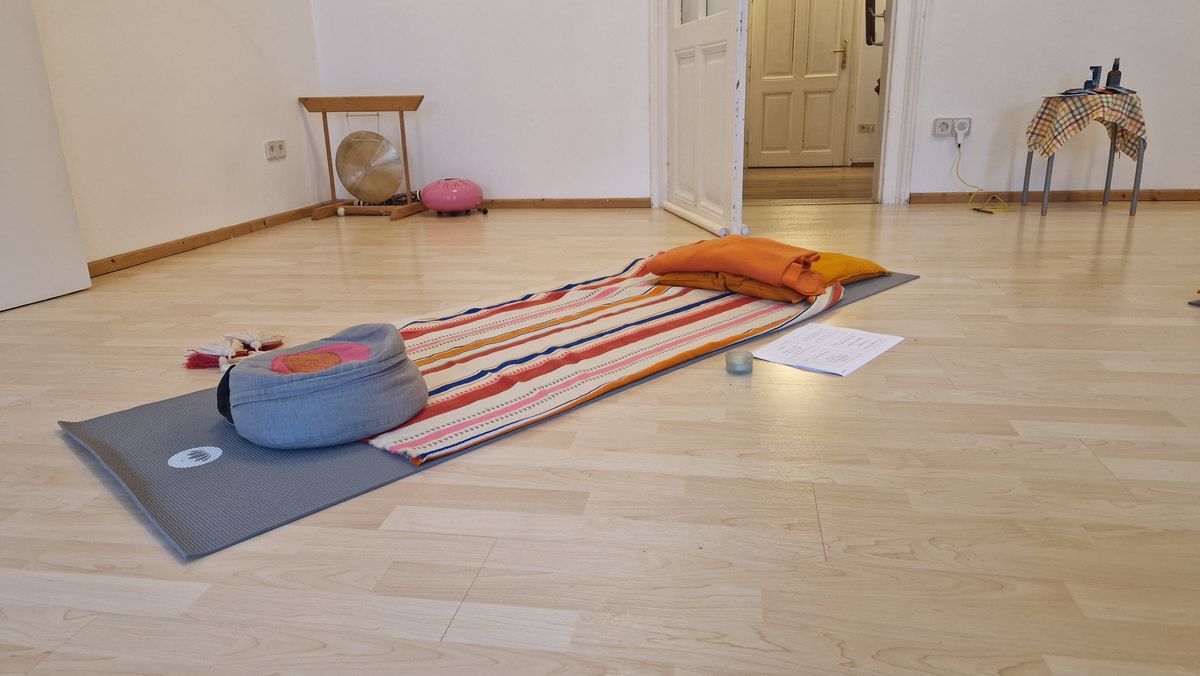 Vorbereiteter Platz für die Heilklangreise